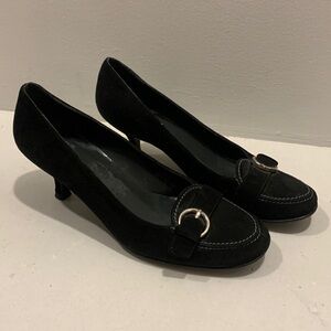 Stuart Weitzman Kittens heels 6